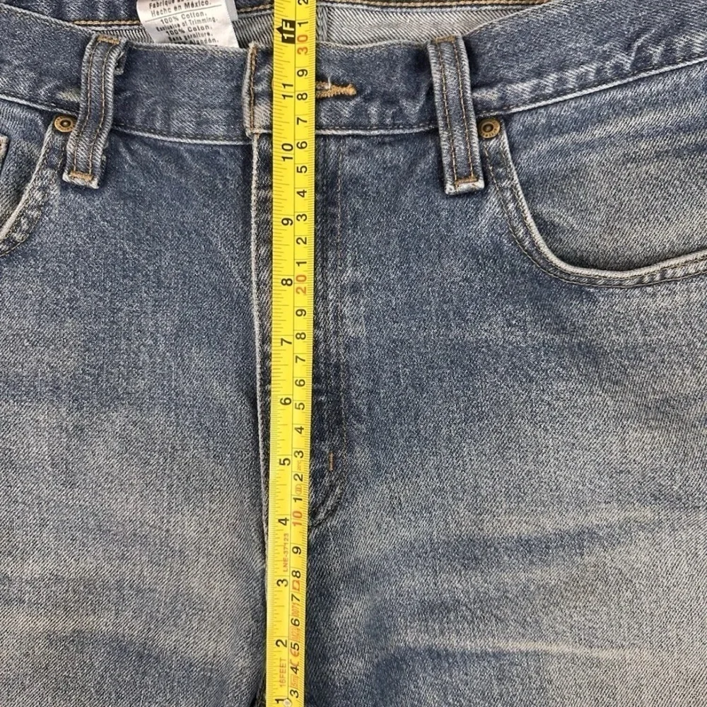 Carhartt Traditional Fit Denim Blue Jeans Mens 38x30 Workwear Distressed *flaw